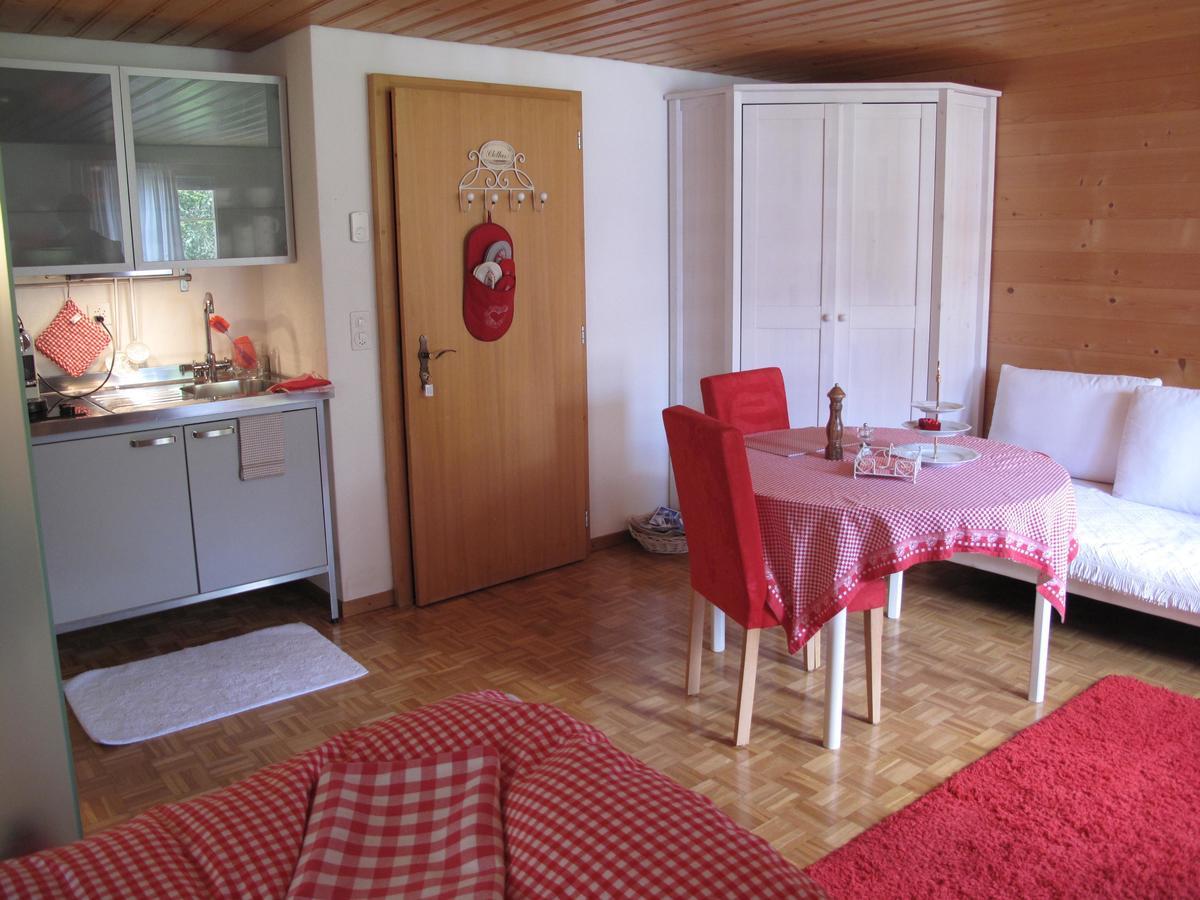 Bed and Breakfast Bergluft Lenk Esterno foto