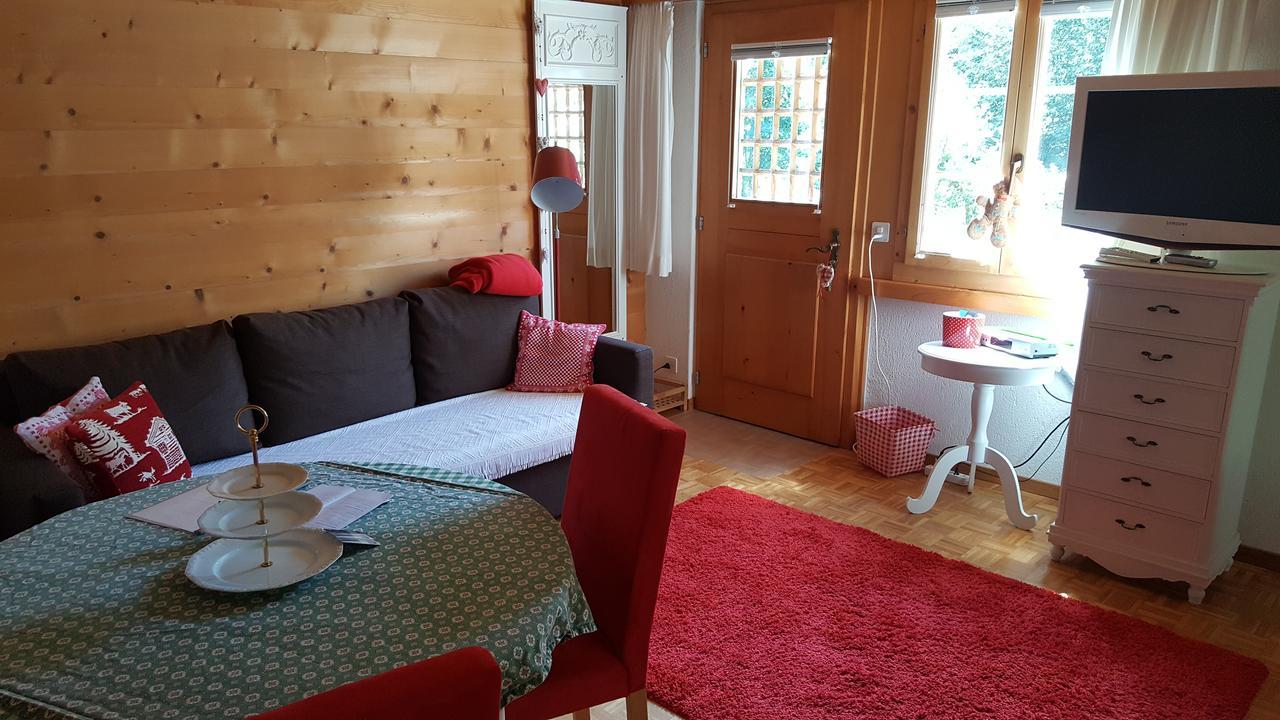 Bed and Breakfast Bergluft Lenk Esterno foto