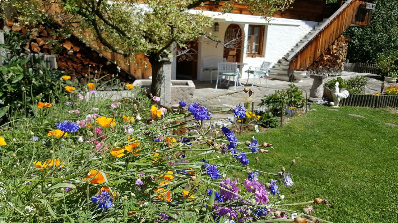 Bed and Breakfast Bergluft Lenk Esterno foto