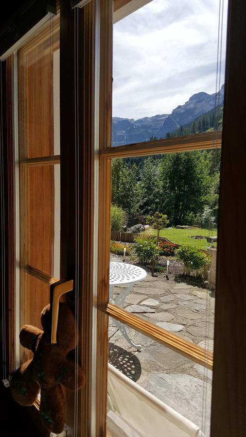 Bed and Breakfast Bergluft Lenk Esterno foto