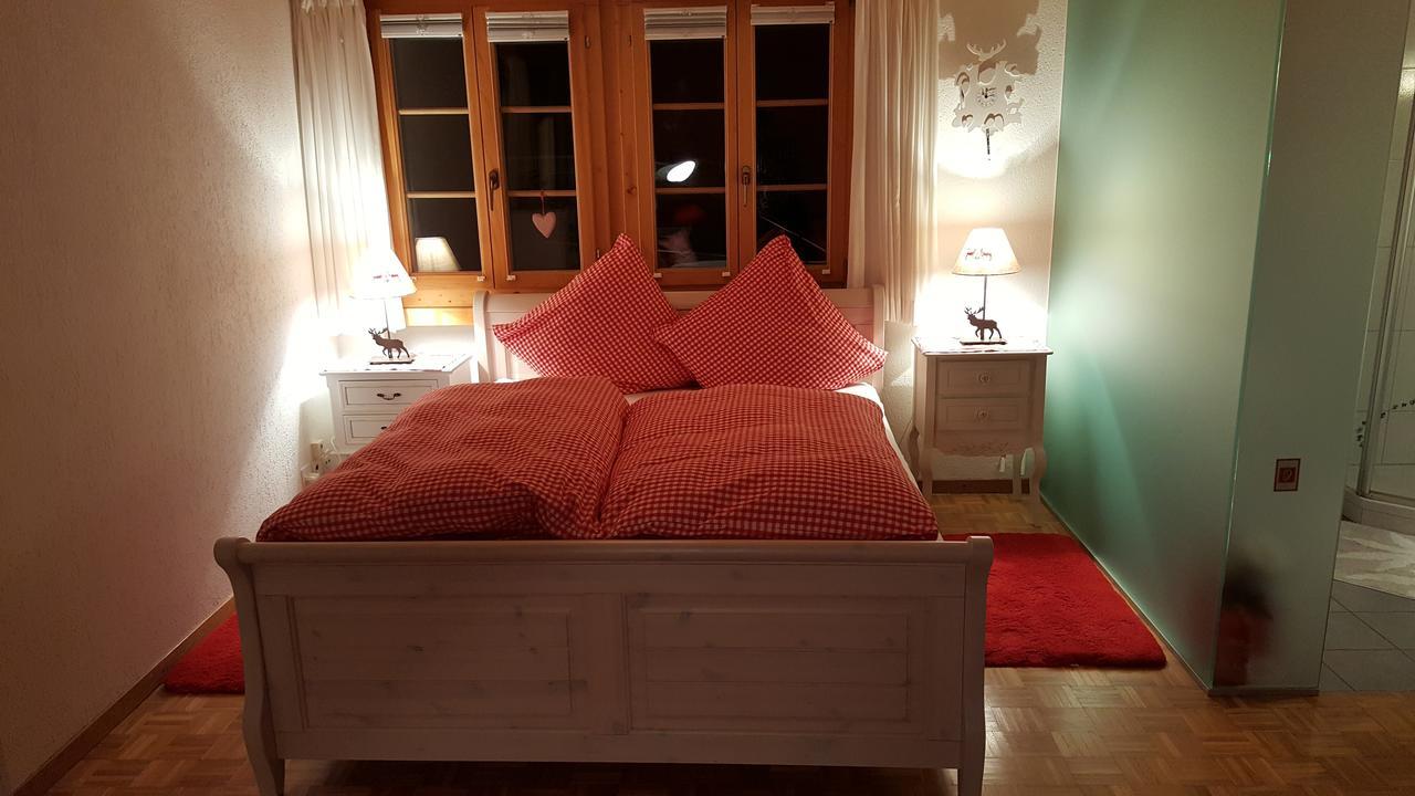 Bed and Breakfast Bergluft Lenk Esterno foto