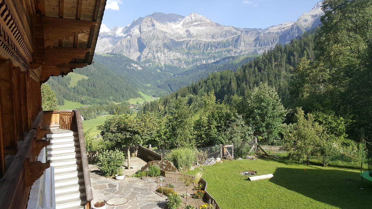 Bed and Breakfast Bergluft Lenk Esterno foto