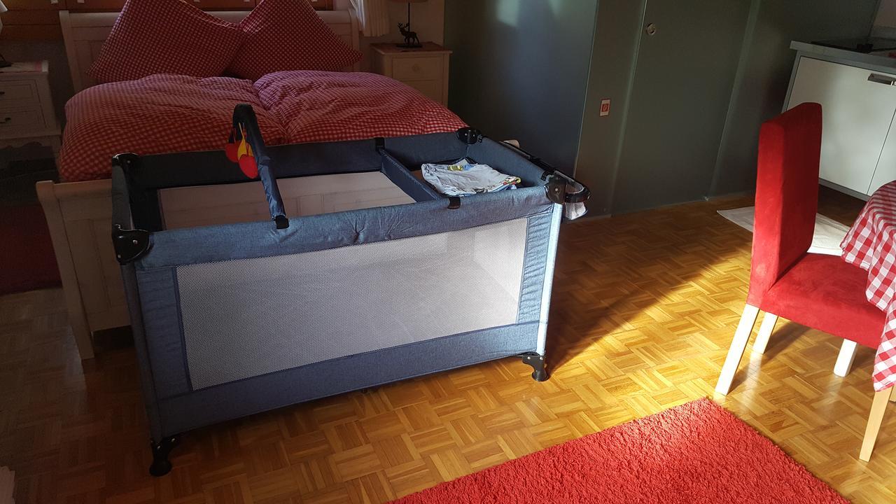 Bed and Breakfast Bergluft Lenk Esterno foto